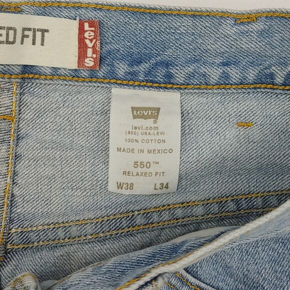 Levis 550 Jeans Men’s 38x34 Relaxed Fit Tapered Leg Light Wash - Picture 16 of 16